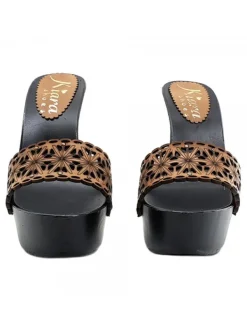 Kiara Shoes ZOCCOLI NERI CON FASCIA... Cuoio